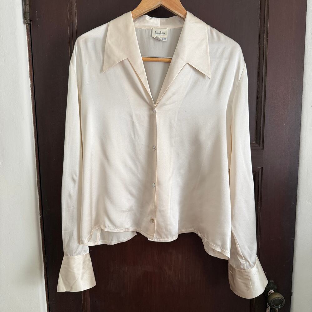 90s Vintage NEIMAN MARCUS Cream Silk Spread Collar French Cuff Blouse Size 19
